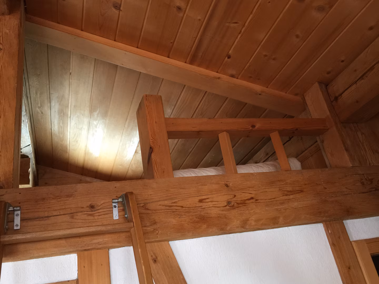 Kriechboden rechts über der Stube im Höchst Chalet